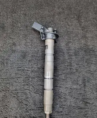 Audi A6 S6 C6 4F Fuel injector 059130277AA