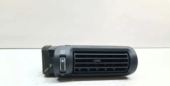 Hyundai Santa Fe Dashboard side air vent grill/cover trim 970502B000