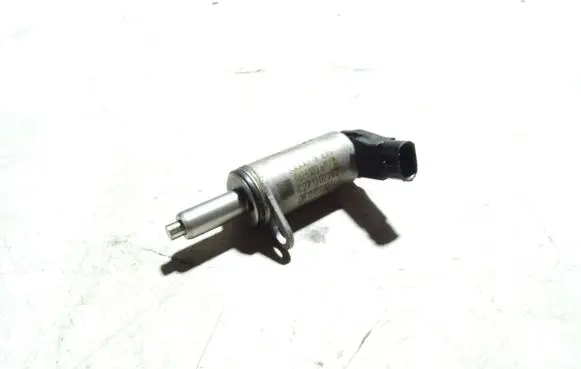 Audi A4 S4 B8 8K Camshaft position sensor 06H103697A