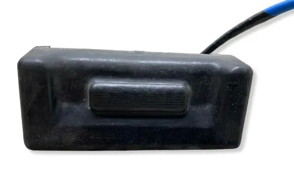 Mazda CX-3 Tailgate opening switch D09H624B0
