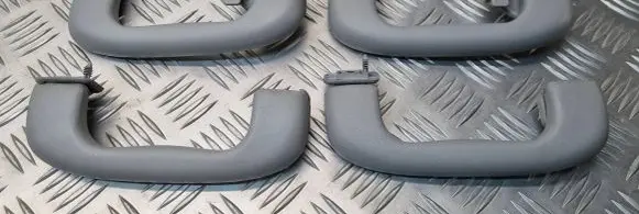 Opel Astra H A set of handles for the ceiling 