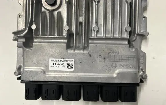 BMW 5 G30 G31 Engine control unit/module ECU