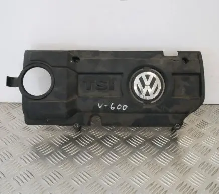 Volkswagen Tiguan Engine cover (trim)
