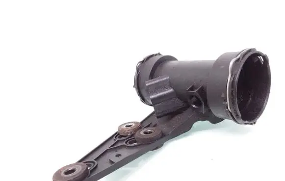 Mercedes-Benz CLK A209 C209 Air intake hose/pipe A2035200095
