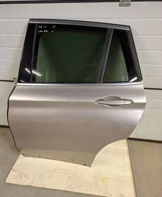 BMW X1 F48 F49 Rear door