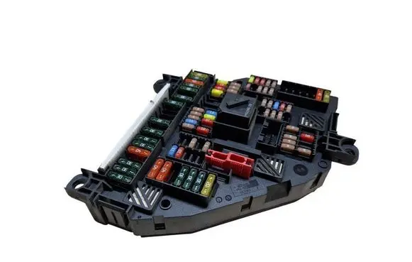 BMW 5 F10 F11 Fuse box set 016704981D 01670498 923442301