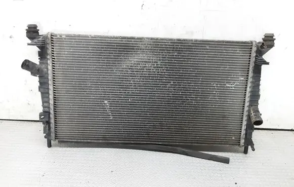 Volvo V50 Coolant radiator 3M5H8005TK