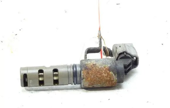 Toyota Yaris Camshaft position sensor 