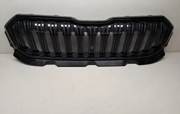 Skoda Kodiaq Front bumper upper radiator grill 57H853653B