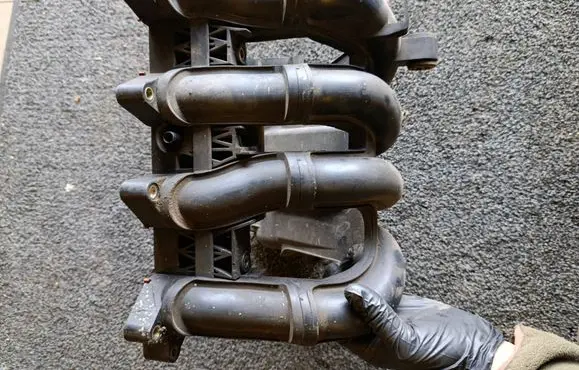 Mercedes-Benz A W168 Intake manifold A1661410201
