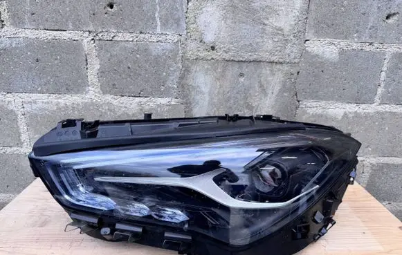 Mercedes-Benz CLA C118 X118 Headlight/headlamp A1189068501