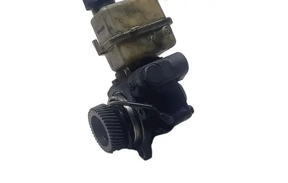 Mazda 6 Power steering pump