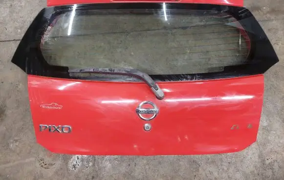 Nissan Pixo Tailgate/trunk/boot lid