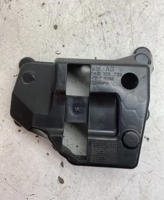 Volkswagen Golf Sportsvan Other engine part 04E103729