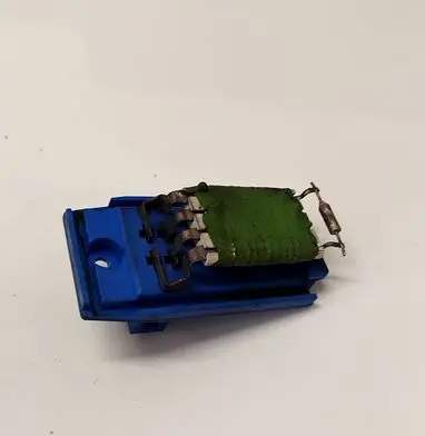 Ford Focus Heater blower motor/fan resistor XS4H18B647BA