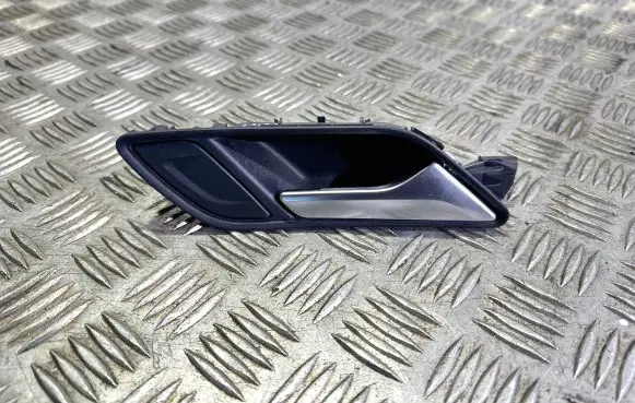 Audi A3 S3 8V Front door interior handle 8V3837020