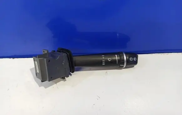 Volvo XC90 Wiper speed switch 31268564 30798529