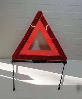 Audi A6 S6 C6 4F Emergency warning sign 4B5860251E 27R030003