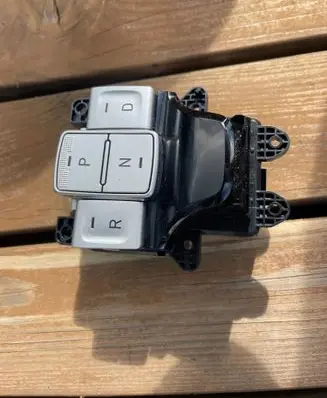 Hyundai Kona I Gear shifter/selector 2259700900