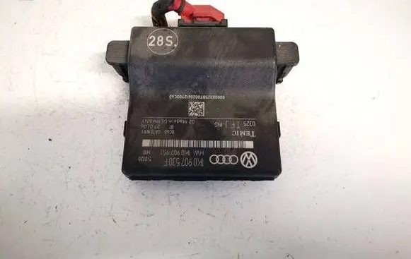 Volkswagen Caddy Other control units/modules 1k0907530f 1k0907951