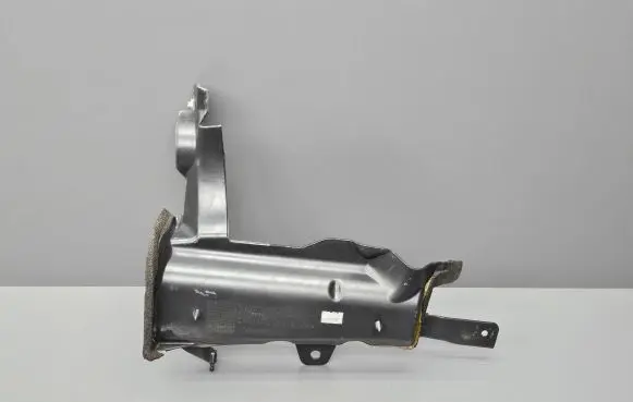 Jaguar XF X250 Heat shield in engine bay CX23017A18 CX23017A18AA