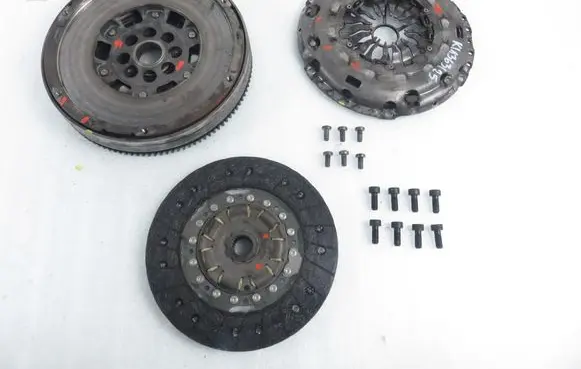 Ford S-MAX Dual mass flywheel 324043010 124044510 415031810
