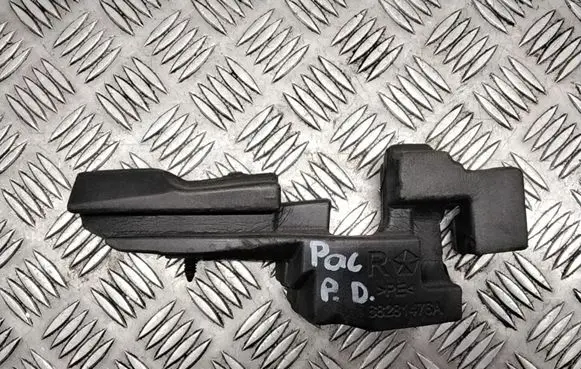 Chrysler Pacifica Other interior part 68281476