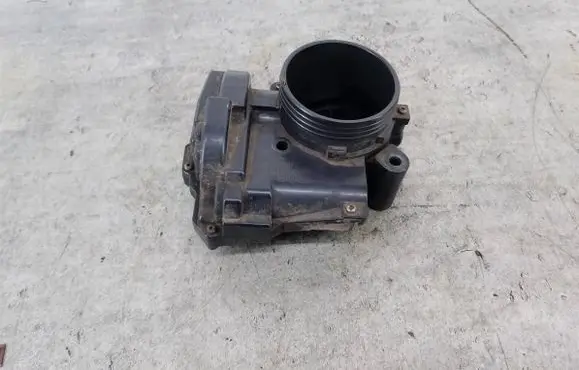 Peugeot 207 Throttle body valve 757669780