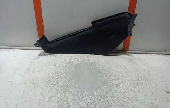 BMW X1 U11 Wiper trim 9625431