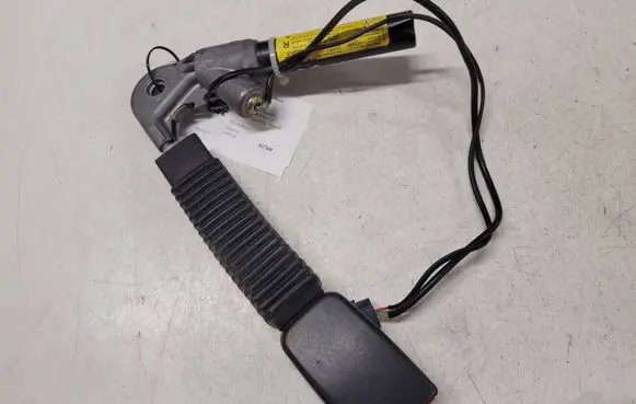 Jaguar S-Type Front seatbelt buckle 2R83F61202AFLEG