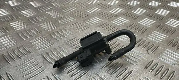 Jaguar XJ X351 Turbo solenoid valve 70243600