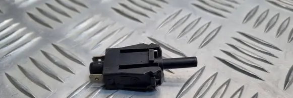 Mercedes-Benz E W210 Hand parking brake sensor 0015458714
