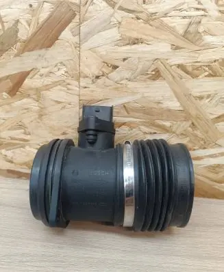 Volvo S80 Mass air flow meter 8692624 0280218134