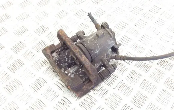 Opel Insignia A Rear brake caliper