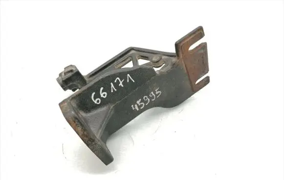 Mercedes-Benz Vito Viano W447 Engine mounting bracket MR77854R
