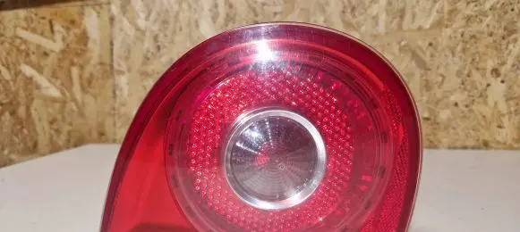 Volkswagen Golf V Tailgate rear/tail lights 285001