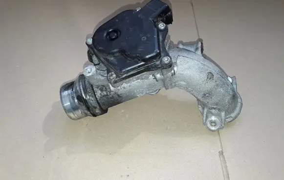 Dacia Dokker Throttle valve 161A05457R 049604421