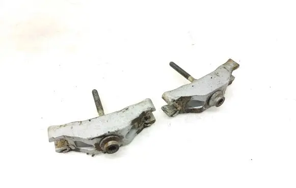 Volkswagen Transporter - Caravelle T5 Fuel Injector clamp holder 03L216