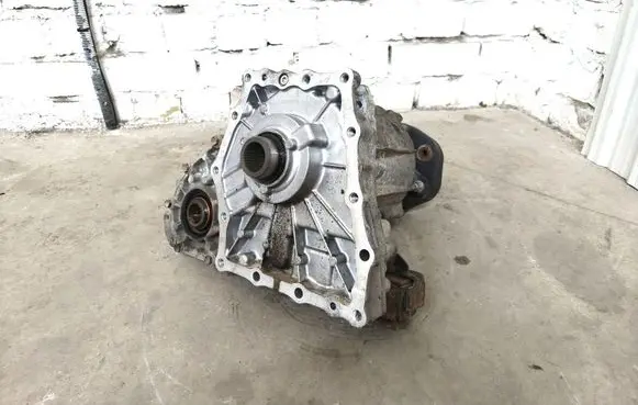 Infiniti FX Gearbox transfer box case 1BU0A