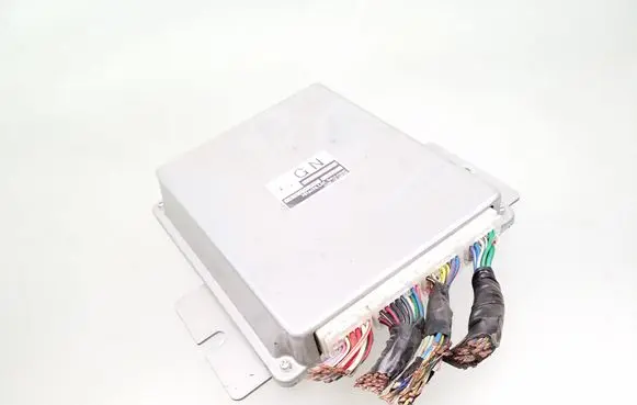 Subaru Forester SH Engine control unit/module 22611AN470 A18000