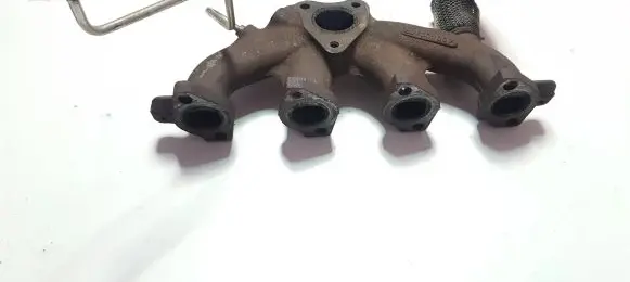 Nissan Qashqai Exhaust manifold 40040840R 40042875R