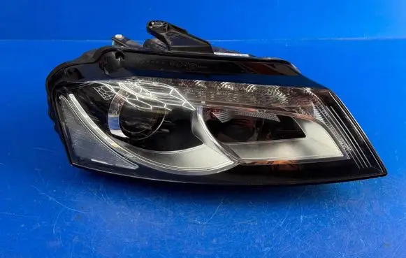 Audi A3 S3 8P Headlight/headlamp 8P0941004 1EL00964810