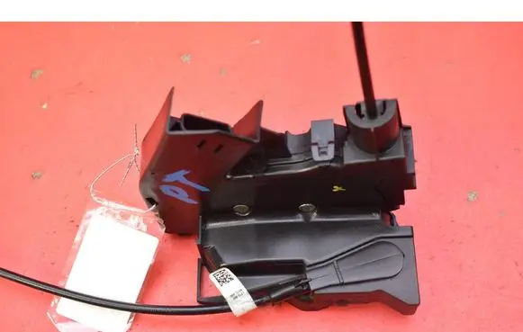 Renault Talisman Rear door lock 
