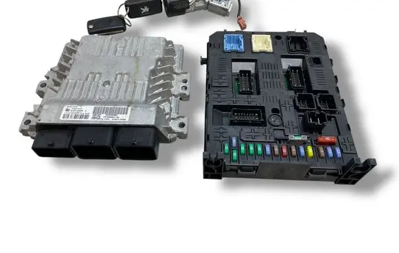 Peugeot 308 Engine ECU kit and lock set 9800268980 9666681180 S180123008A