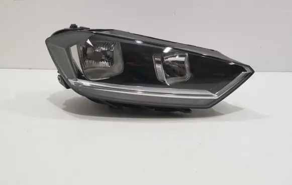 Volkswagen Golf Sportsvan Headlight/headlamp
