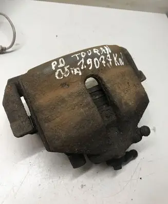 Volkswagen Touran I Front brake caliper
