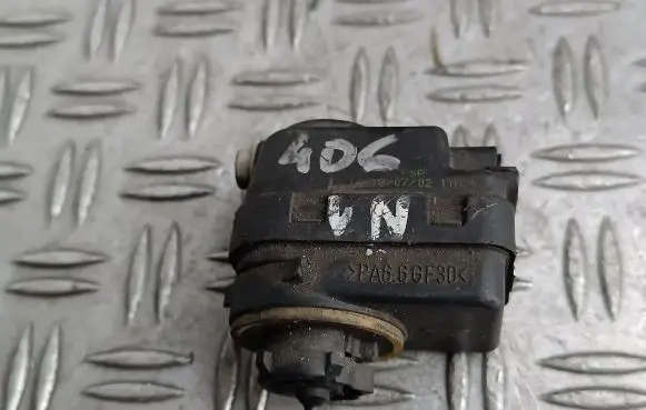 Peugeot 406 Headlight level adjustment motor 
