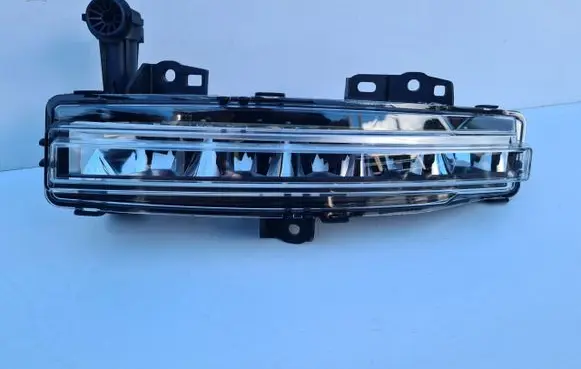 Land Rover Range Rover L460 Type LK LED Daytime headlight M8252-15201