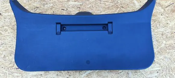 Opel Astra H Tailgate/boot lid cover trim 13201328