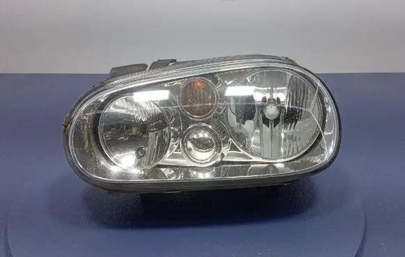 Volkswagen Golf IV Headlight/headlamp 15014500